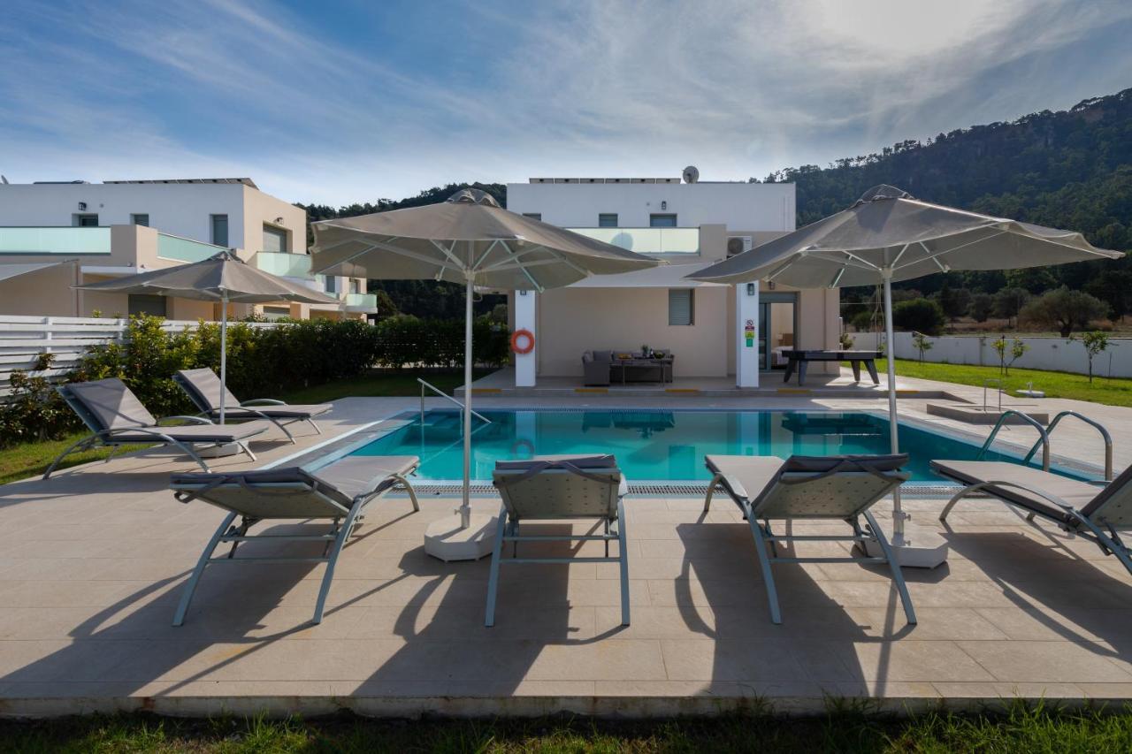 Paleos Hillside Villa